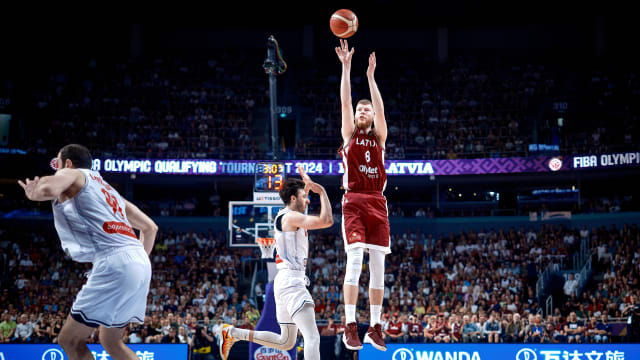Sell out crowd sees Latvia light it up on opening night